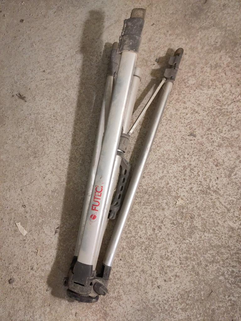 Futech Laser statief, Doe-het-zelf en Bouw, Ophalen, Gebruikt