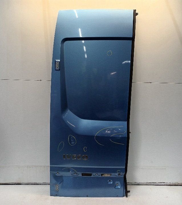 Portier linksachter Iveco New Daily, Auto-onderdelen, Onderdelen@venauto.nl, Van der Ven Autorecycling B.V., Gebruikt, Ettenseweg 76, 4706 PB Roosendaal, The Netherlands