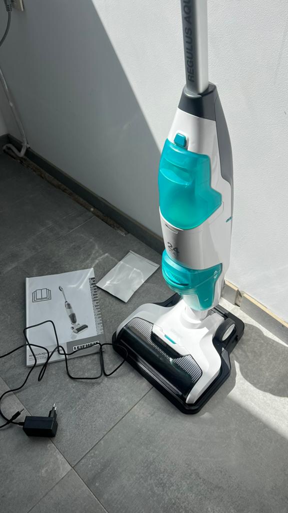 Leifheit Regulus Aqua PowerVac 2 in 1, Huis en Inrichting, Schoonmaakartikelen, Ophalen, Mop of Dweil