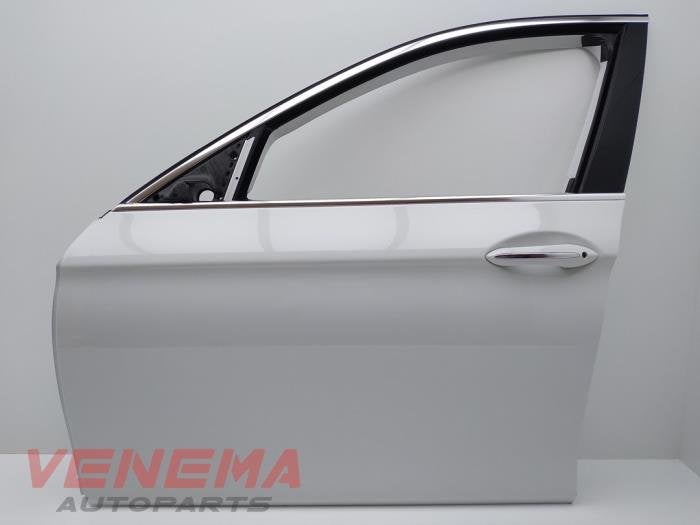 Portier 4Deurs links-voor van een BMW 5-Serie (300), 12 maanden garantie, Gebruikt, -, Deur