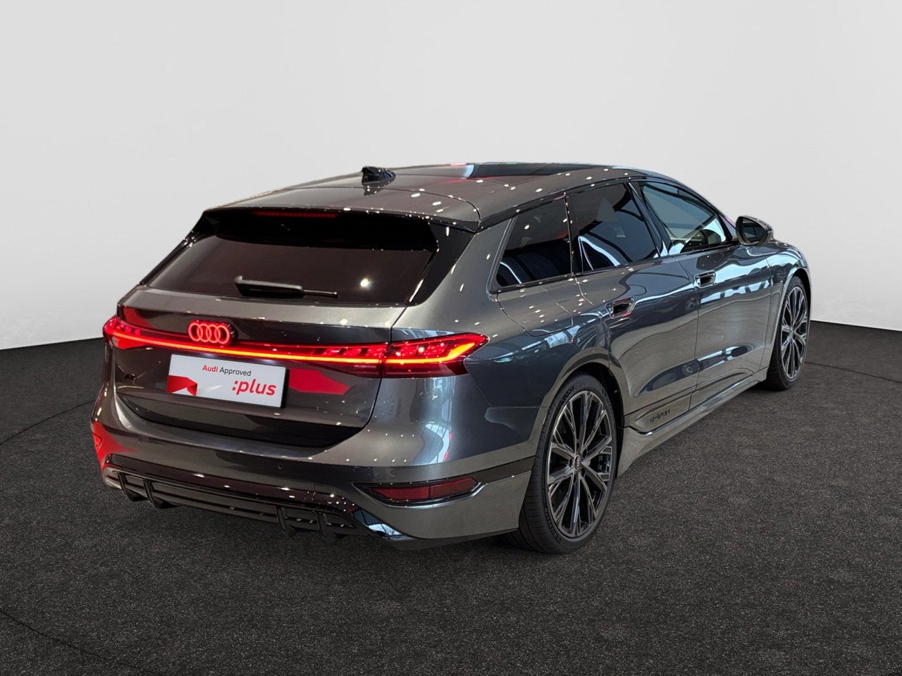 Audi A6 Avant e-tron Audi A6 Avant Corporate S e-tron perfor, Auto's, Automaat, https://public.car-pass.be/vhr/d1172ff5-a1ba-4a63-9765-90c3a9181e00