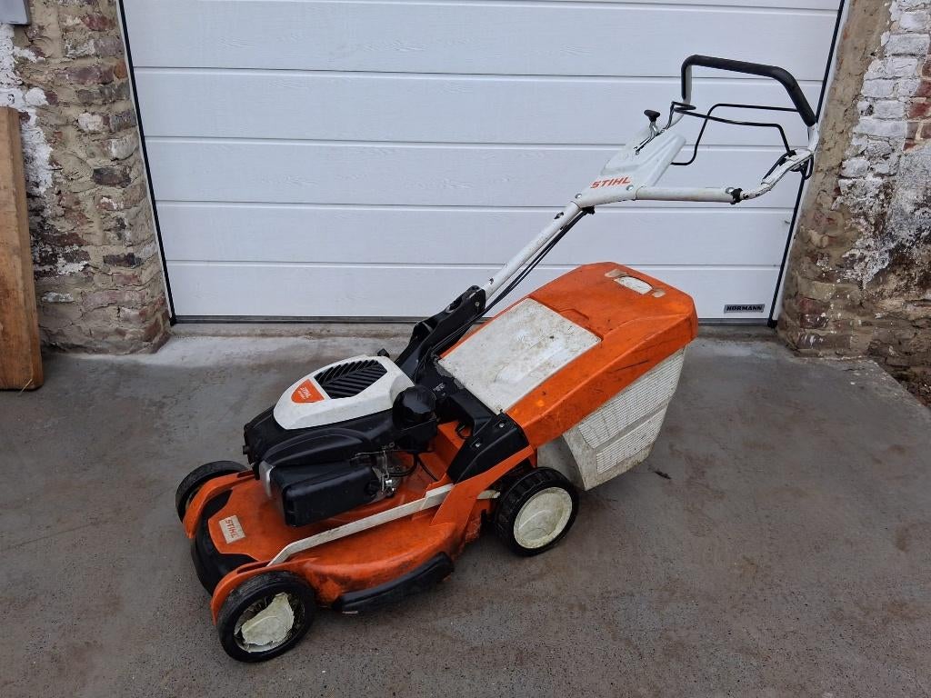 Tondeuse Stihl 655V, Stihl, Vitesses, Tondeuses à gazon à essence, Utilisé