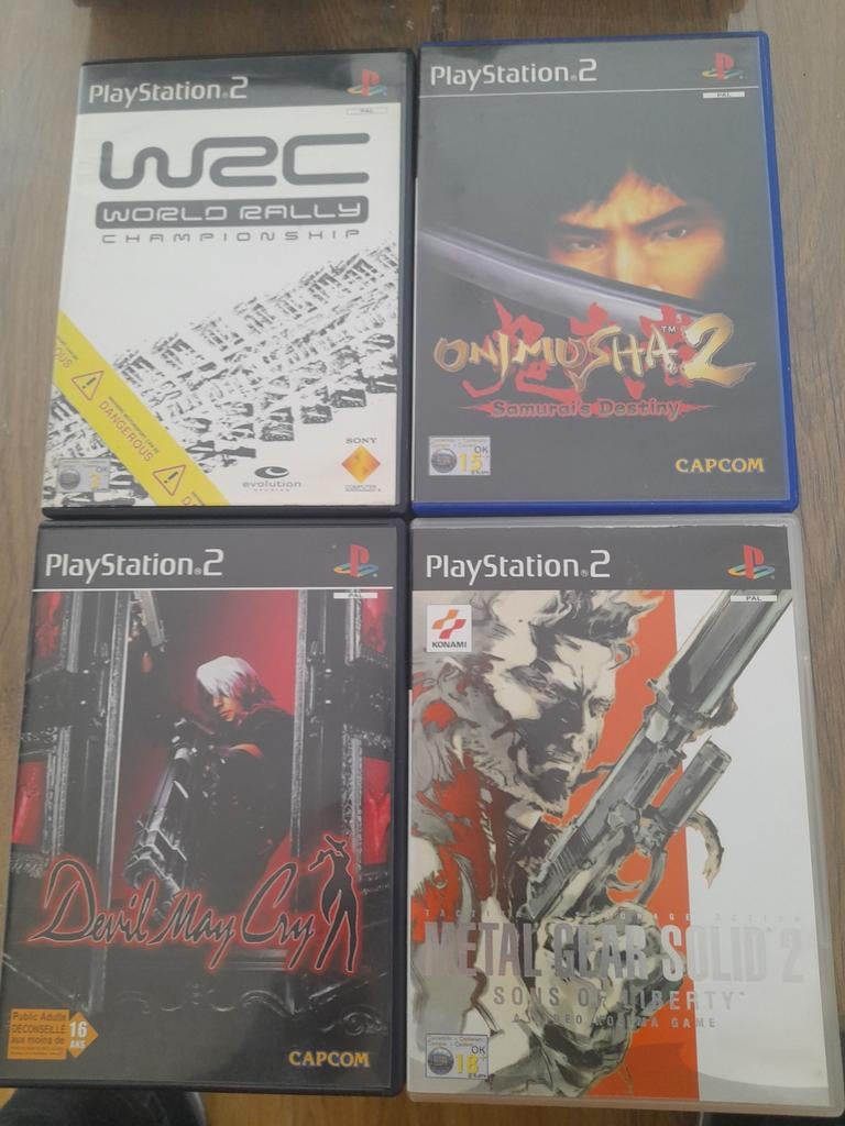 Lot de jeux PlayStation 2, Enlèvement