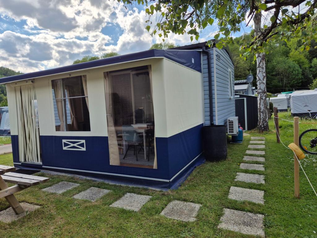 Stacaravan merk mercure met nieuwe voortent., Caravans en Kamperen, Tot en met 6