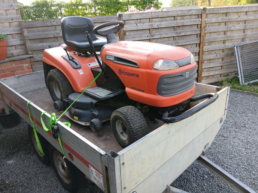 Zitmaaier husqvarna zonder opvangbak, Ophalen, Opvangbak