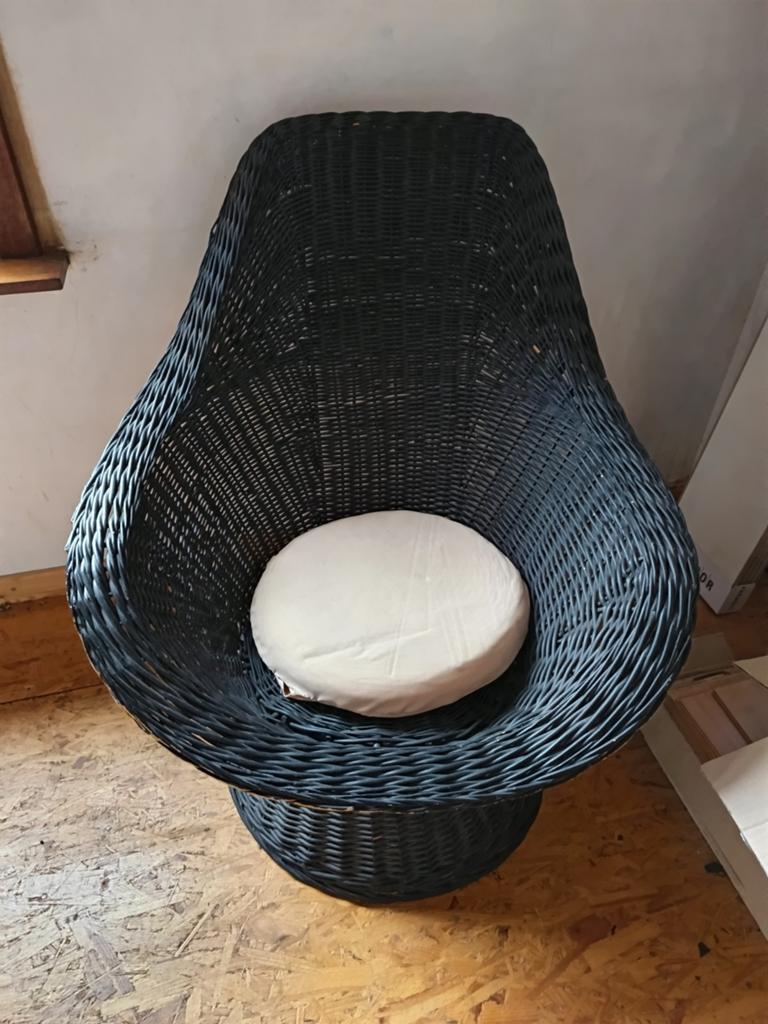 Zwarte rieten zetel, Ophalen