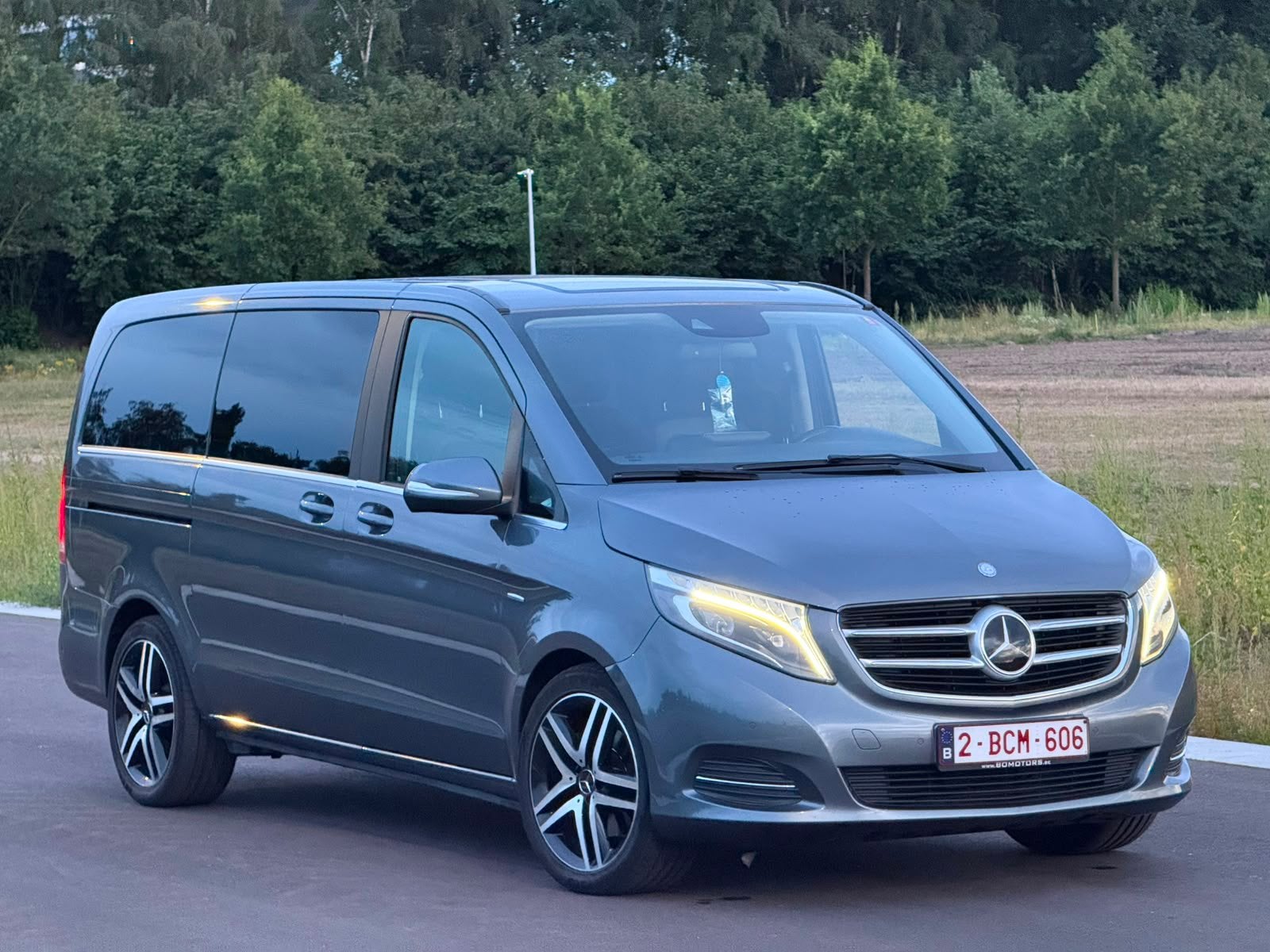 Mercedes V 250 CDI Avant-garde, Autos, Cuir, Argent ou Gris, Achat, Euro 6