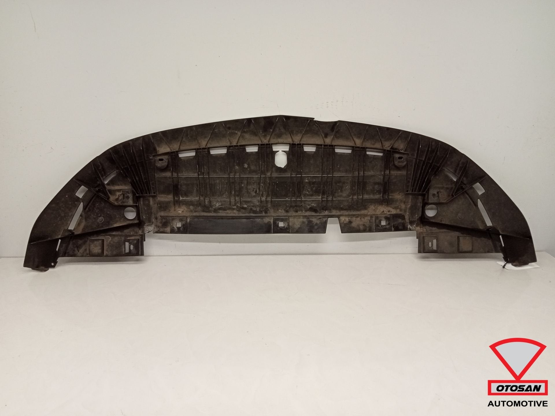 Mercedes Benz W177 A-Klasse Bodemplaat Onderplaat Facelift, Auto-onderdelen, Gebruikt, Mercedes-Benz AG, Mercedes-Benz, Mercedesstrasse 120
70372  Stuttgart, DE