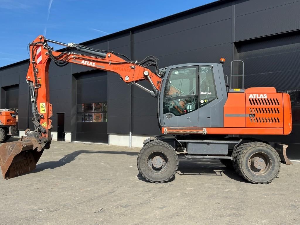 Atlas 150W 2018 7200 uur, Zakelijke goederen, Machines en Bouw | Kranen en Graafmachines, Ophalen