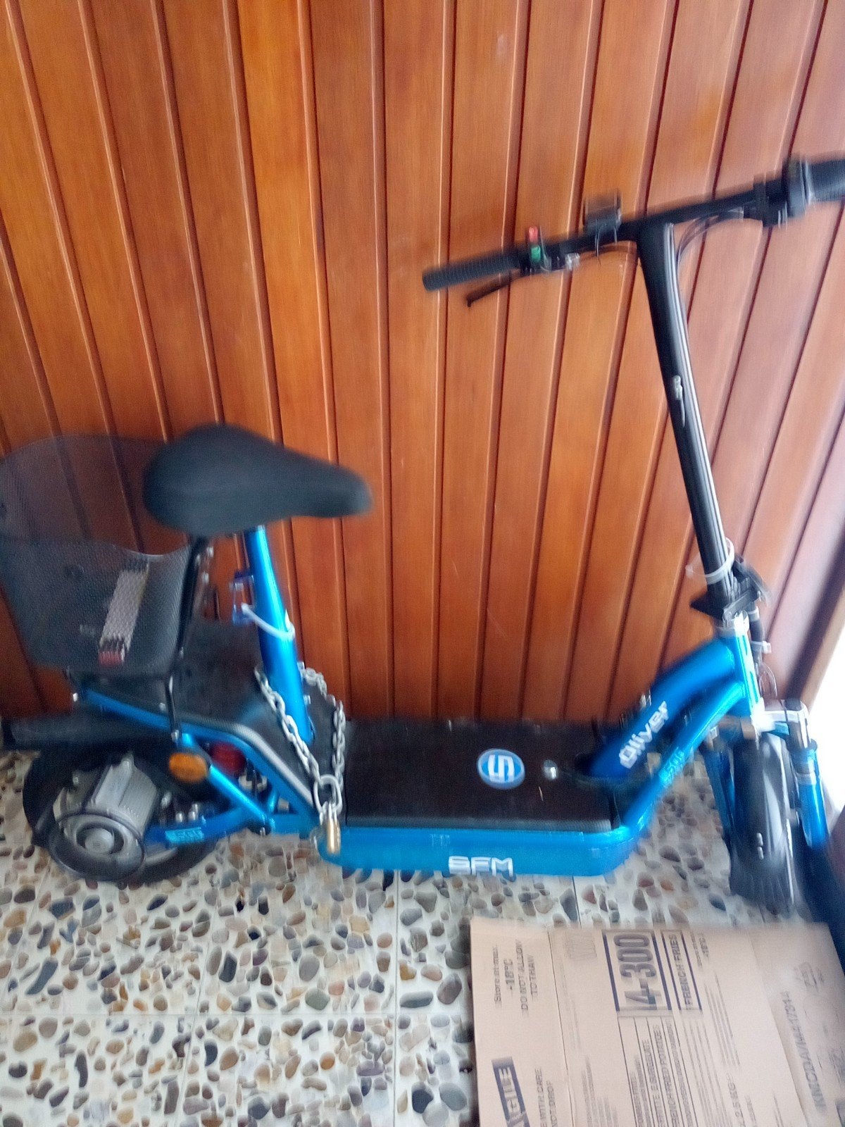 Elektrische Scooter in Perfecte Staat.Rijd Max 20 km p/h., Ophalen, Zo goed als nieuw, Elektrische step (E-scooter), OLIVER 500