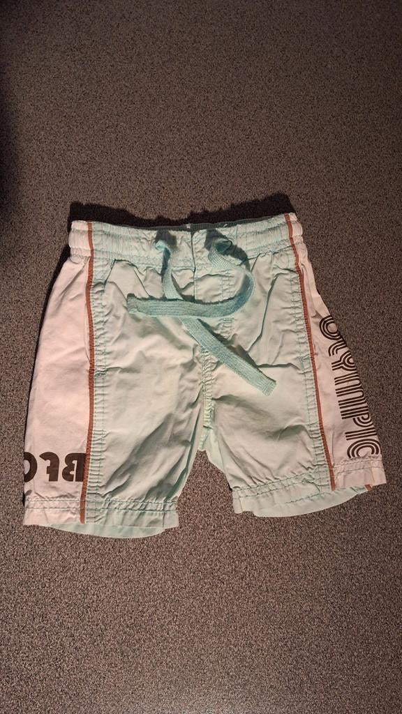 Shortje BFC maat 68, Kinderen en Baby's, Babykleding | Maat 68, Broekje, BFC, Ophalen of Verzenden, Zo goed als nieuw