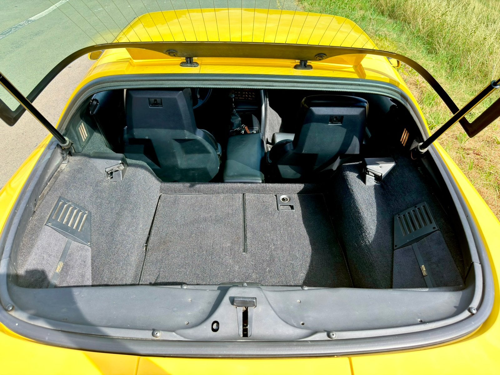 Corvette C4 RARE YELLOW | SPORT SEATS | 6-SPEED MANUAL, foto 12