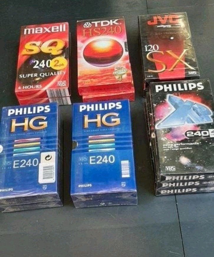 VHS LEGE CASETTES NOG GESEALD 13 stuks, Audio, Tv en Foto, Ophalen of Verzenden