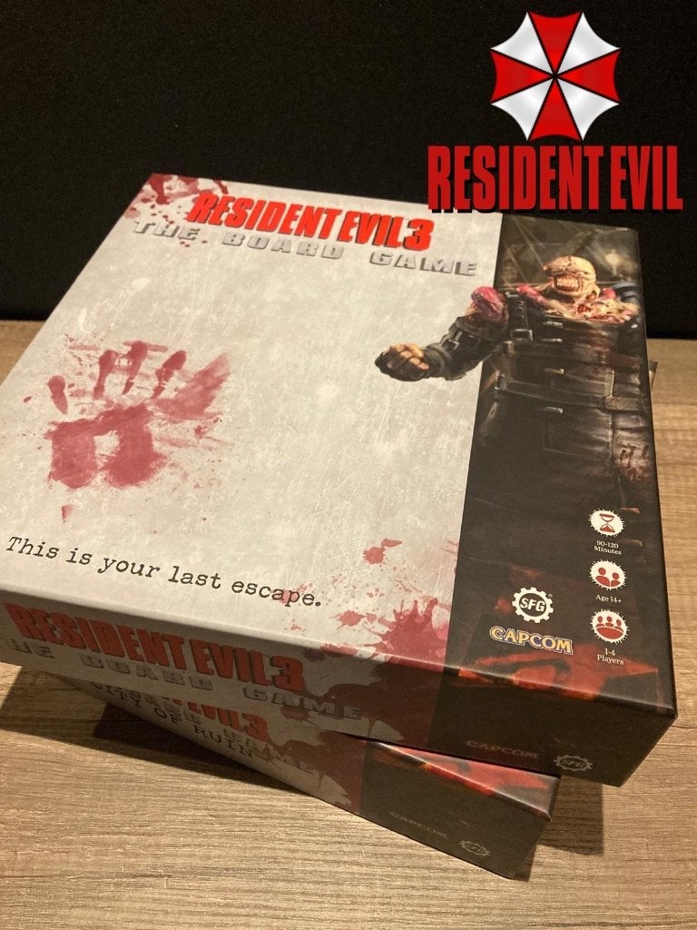 Resident Evil 3 + City Of Ruin, Hobby en Vrije tijd, Ophalen of Verzenden, Zo goed als nieuw