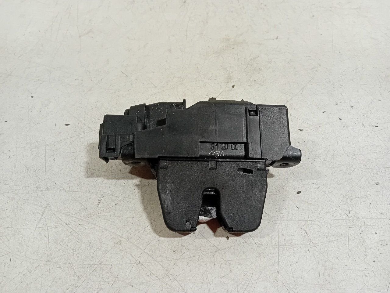 Slot mechaniek kofferdeksel achterklep elektrisch Opel Corsa, Auto-onderdelen, Onderdelen@venauto.nl, Van der Ven Autorecycling B.V.