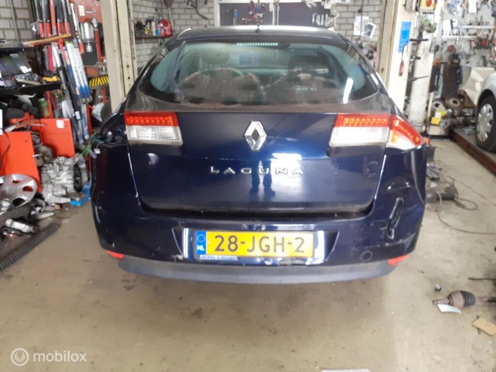 Achterklep Renault Laguna III ('07-'15), Renault, Haillon arrière, Enlèvement, Utilisé