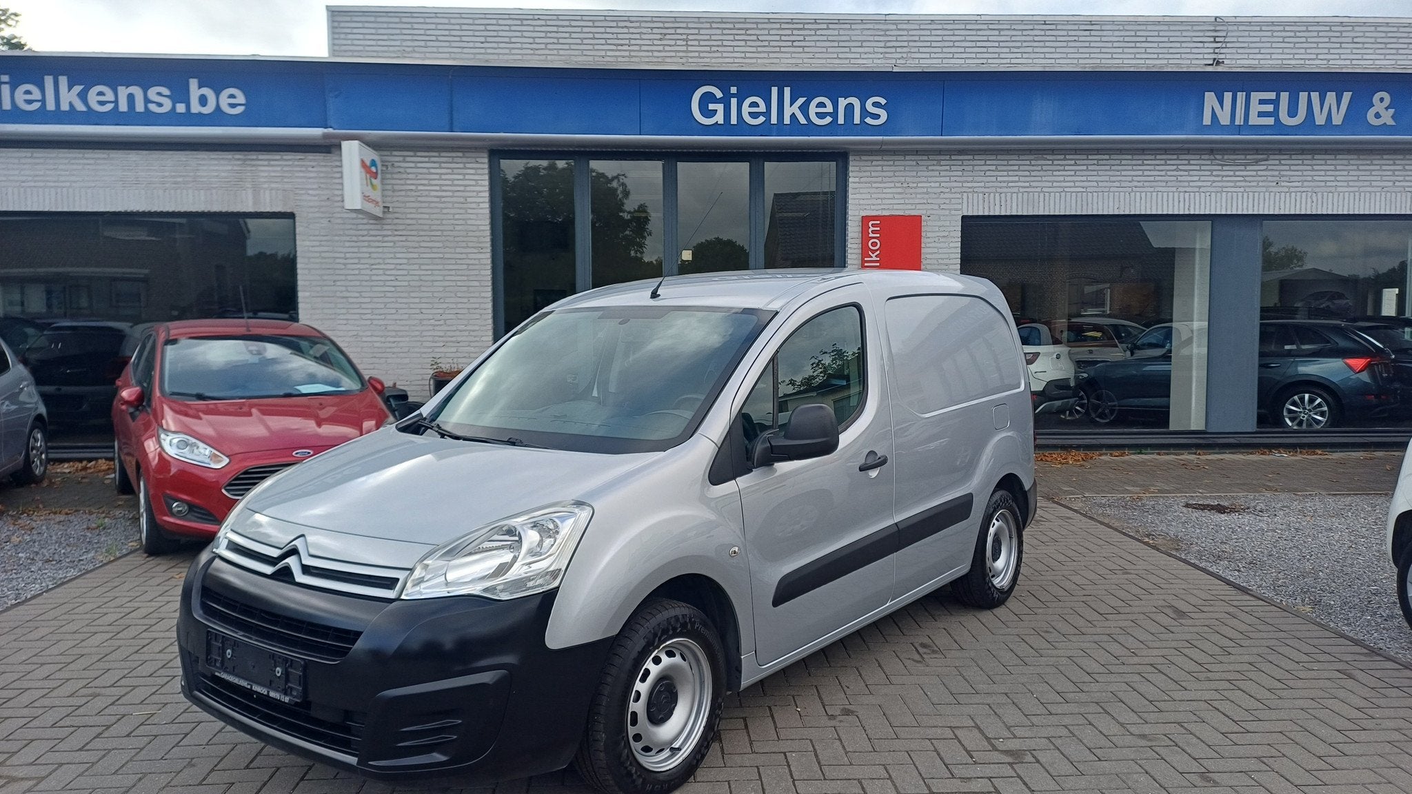 Citroën Berlingo 1.6Hdi lichte vracht/3-zits/airco/cruise/g, Autos, Argent ou Gris, Achat, Euro 6, Entreprise
