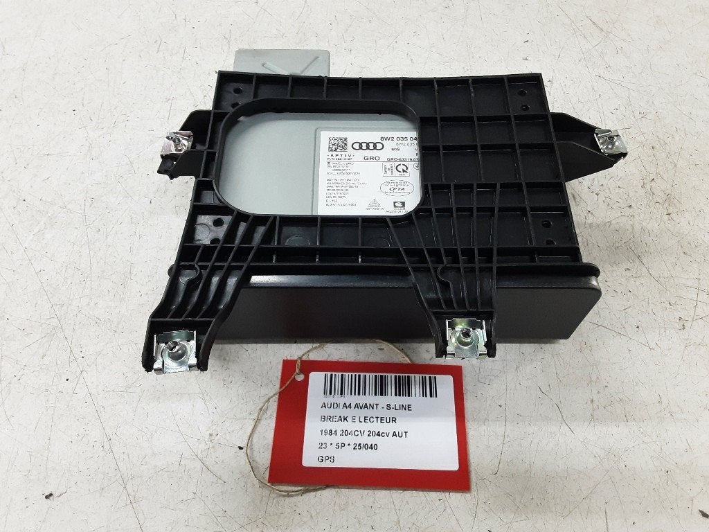 SYSTEME NAVIGATION GPS Audi A4 Avant (B9) (8W2035043K), Mevr. I. Hauben, Audi, Utilisé, Rue de l'Espoir 34 34
4030  GRIVEGNÉE, BE