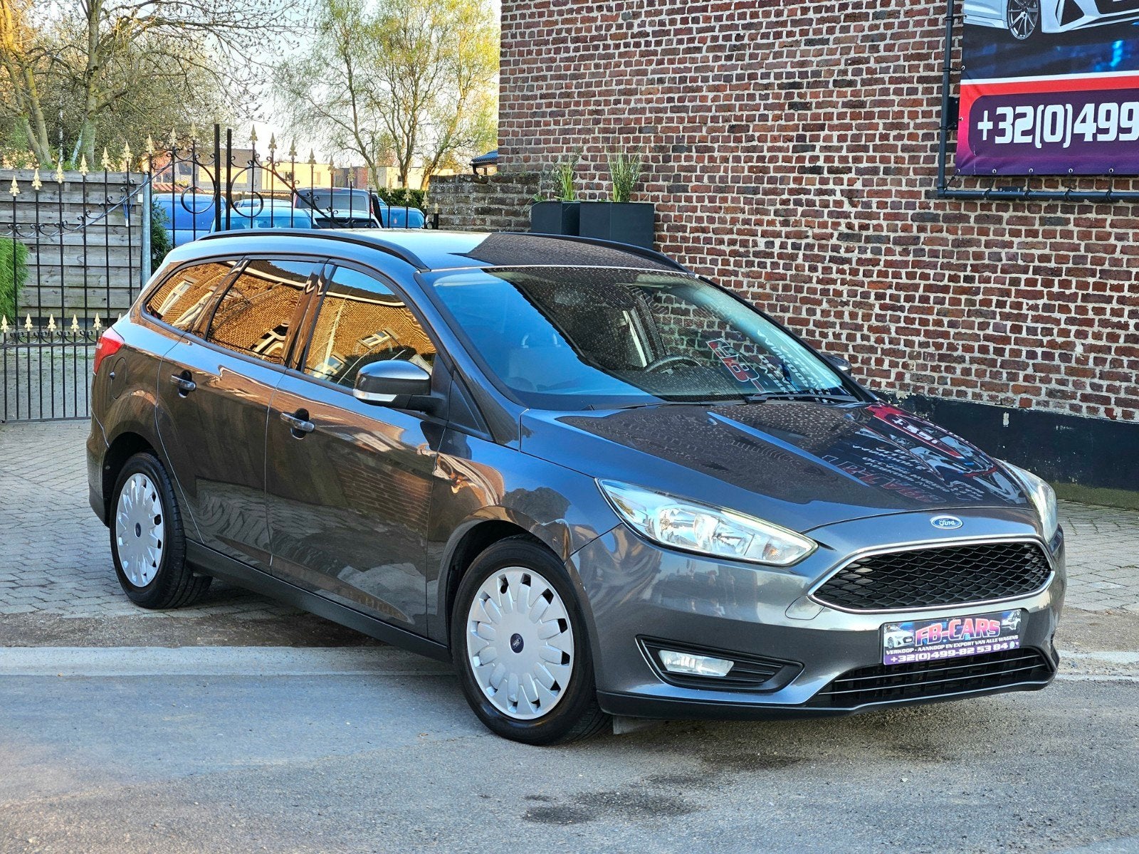 Ford Focus 2016 1.5 105 CV/Euro 6B/NAVI/avec 1 an de garanti, Autos, Focus, Achat, Euro 6, Entreprise