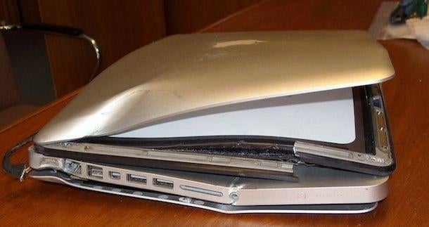 Voordat je je Mac weggooit... denk aan mij!, Computers en Software, Apple Desktops, Niet werkend, Overige modellen, Onbekend, Onbekend
