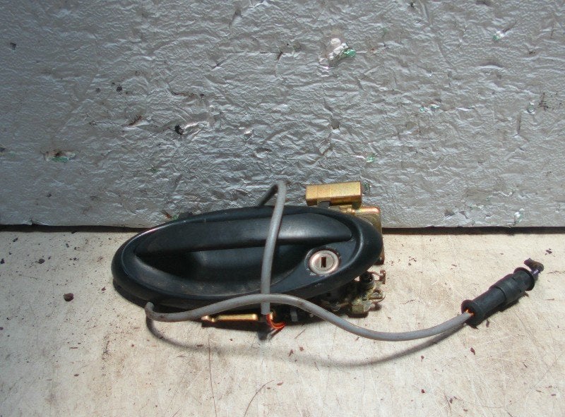 PORTIERGREEP BUITEN LINKS VOOR Saab 900 II (YS3D), Auto-onderdelen, Saab-de-info@saabgroup.com, Voor, Saab Deutschland GmbH, Saab