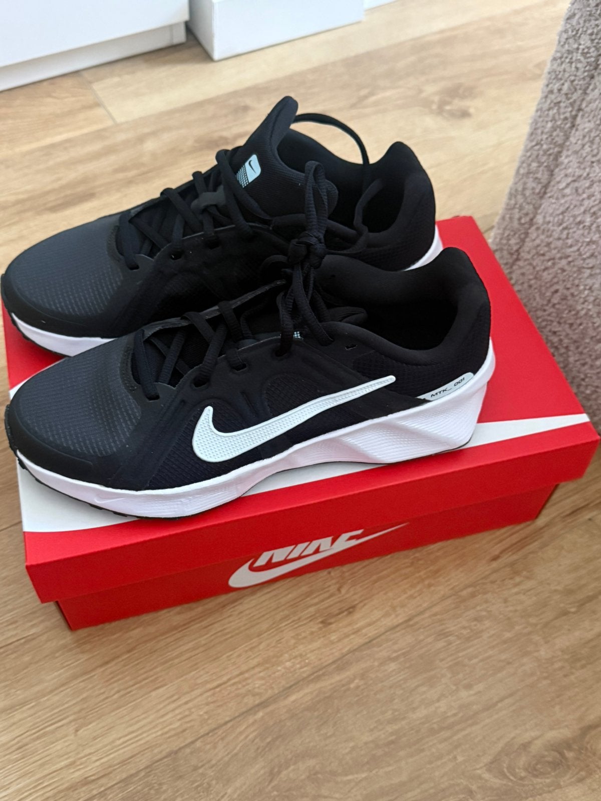 Nike schoenen, Ophalen of Verzenden, Zo goed als nieuw, Nike