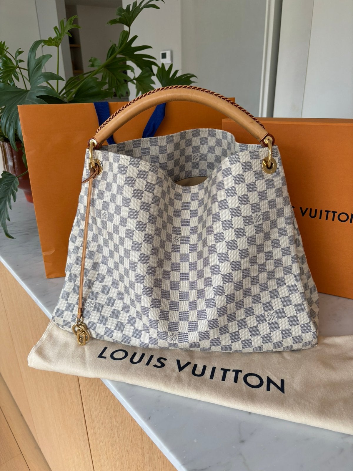 Louis Vuitton Artsy GM, Ophalen, Zo goed als nieuw