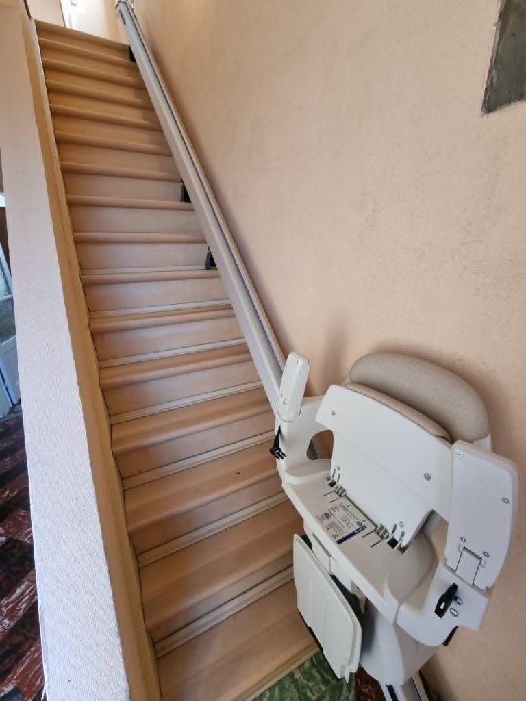 Monte-escaliers, Divers, Enlèvement, Utilisé, Droit