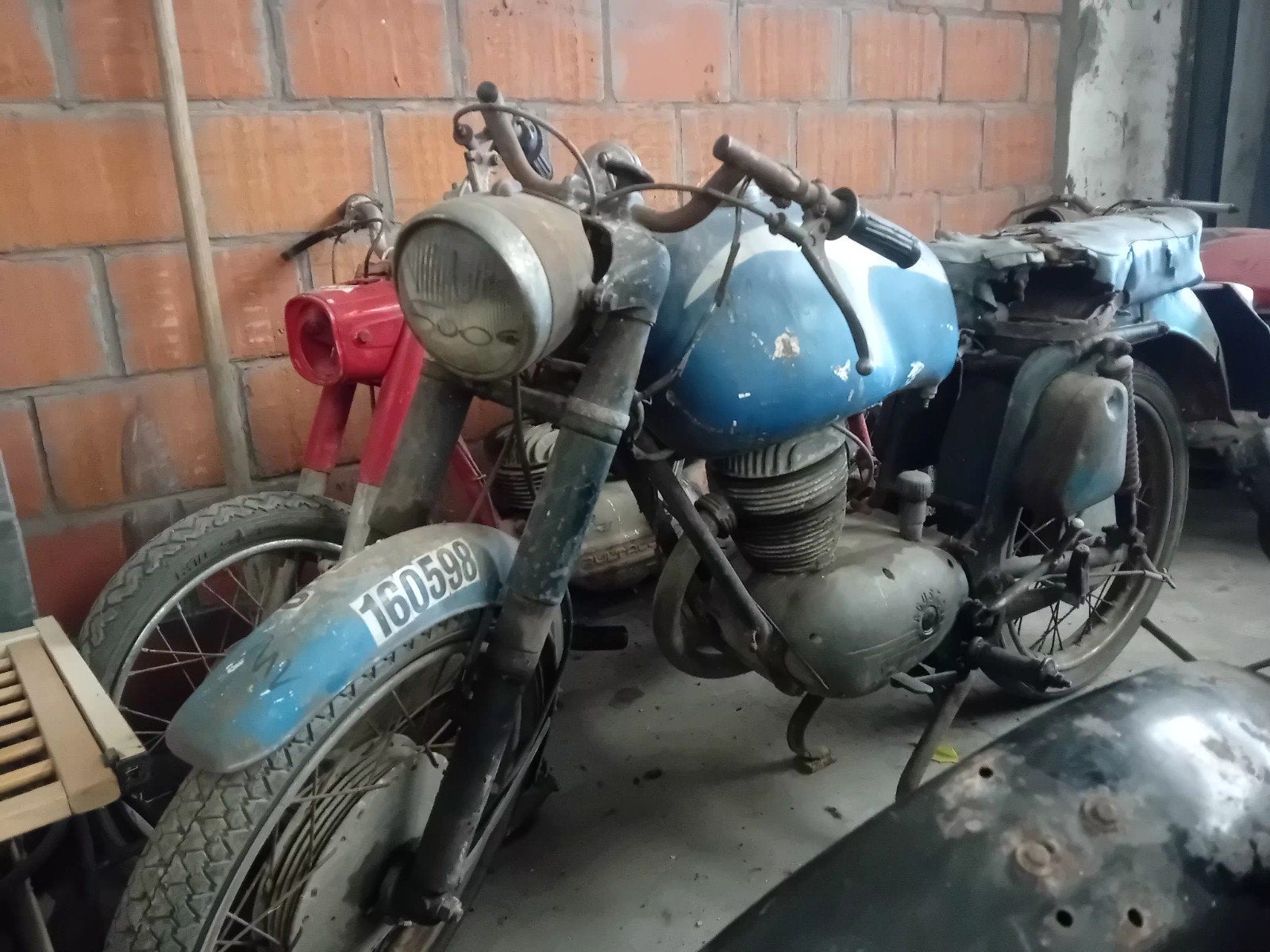 Mv agusta, Ophalen