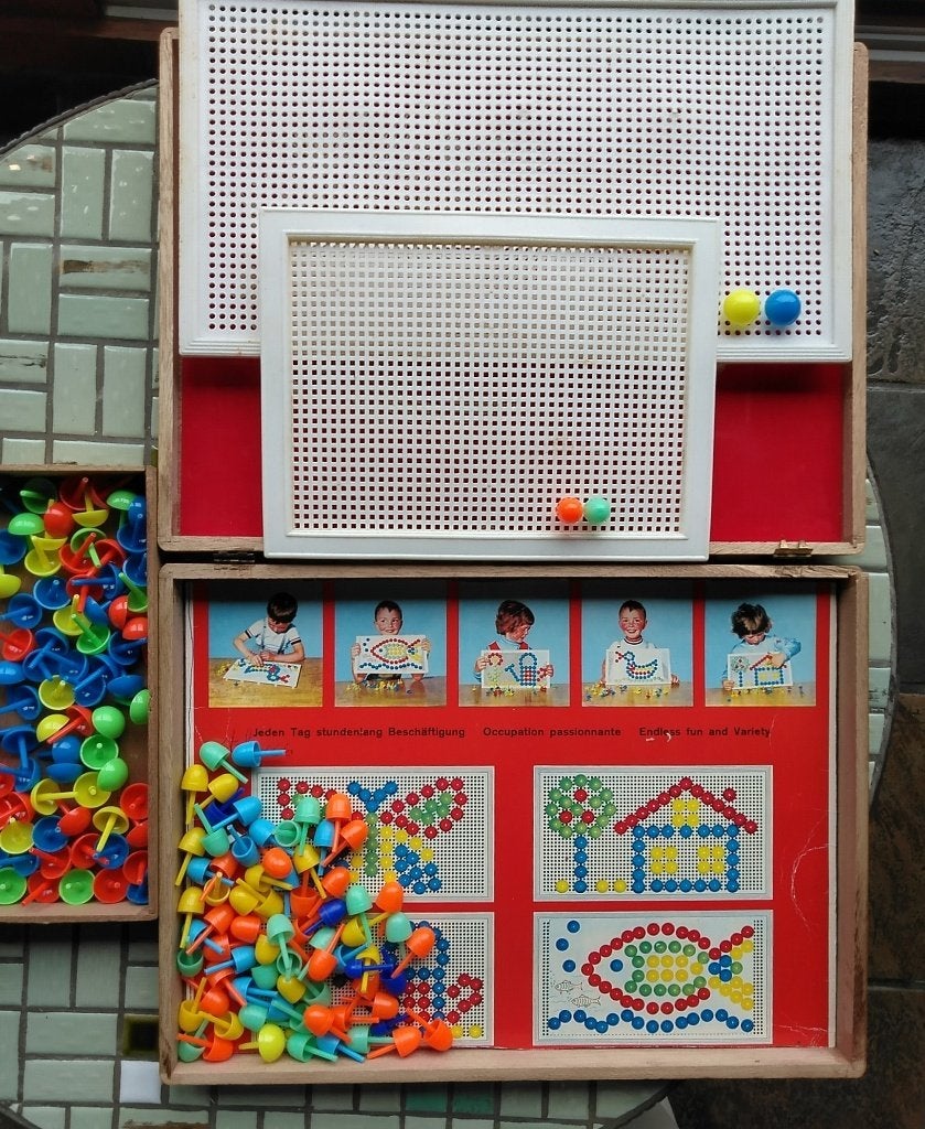 jeu de perles, de mémoire et de magie, Enlèvement ou Envoi, Puzzles