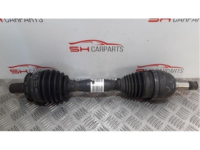 Arbre de transmission avant gauche d'un Mercedes A-Klasse, 3 mois de garantie, Utilisé, -, -