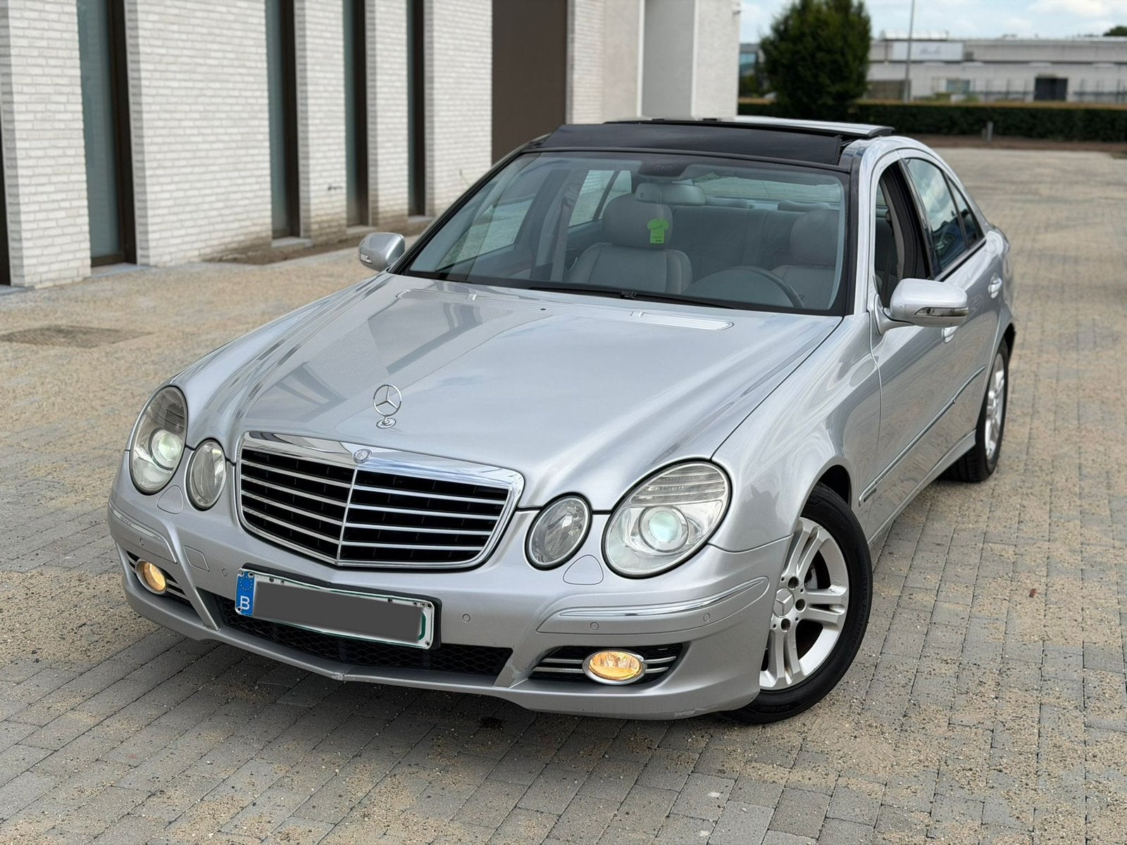 Mercedes-Benz E 200 CDI Avantgarde FaceLift Model Full Optie, Auto's, Automaat, https://public.car-pass.be/vhr/221f38c8-eec7-4073-a0ad-c1d6f2a14c6b