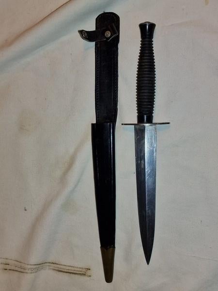 Franse Le commando dolk super Nogent (D), Verzamelen, Militaria | Algemeen, Ophalen of Verzenden, Landmacht, Mes of Dolk