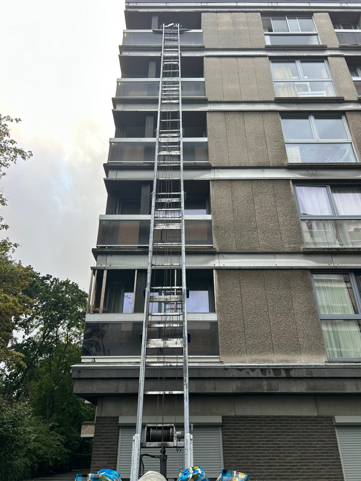 Élévateur à échelle et télésiège à louer, Enlèvement ou Envoi, Comme neuf