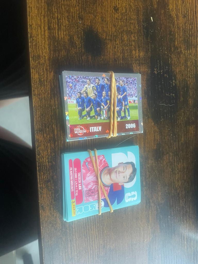 Panini stickers, Verzamelen, Ophalen, Zo goed als nieuw