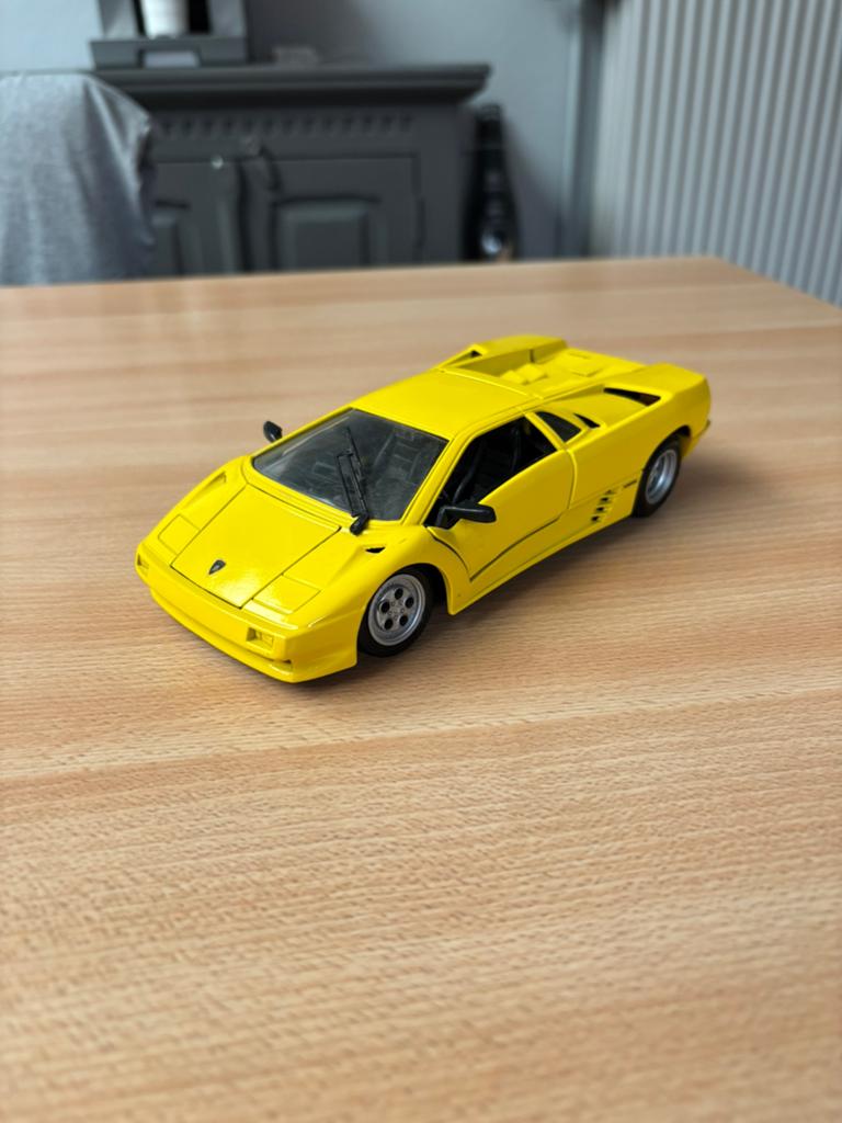 Lamborghini Diablo 1990, Hobby & Loisirs créatifs, Voitures miniatures | 1:24, Envoi, Comme neuf, Voiture, Maisto