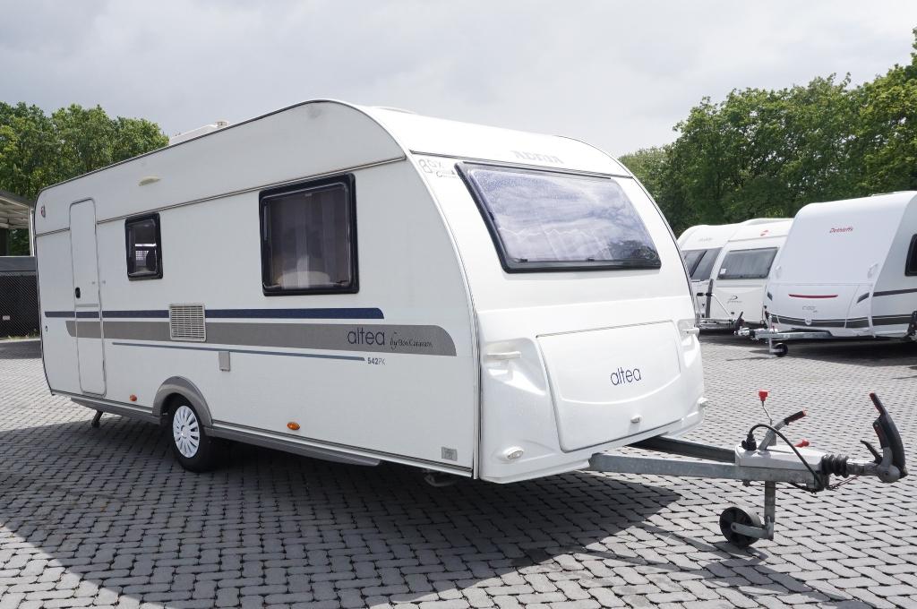 Nette 6pers.Adria met voortent, 2p bed, stapelbed, treinzit, Dwarsbed, Bedrijf, Treinzit, Adria