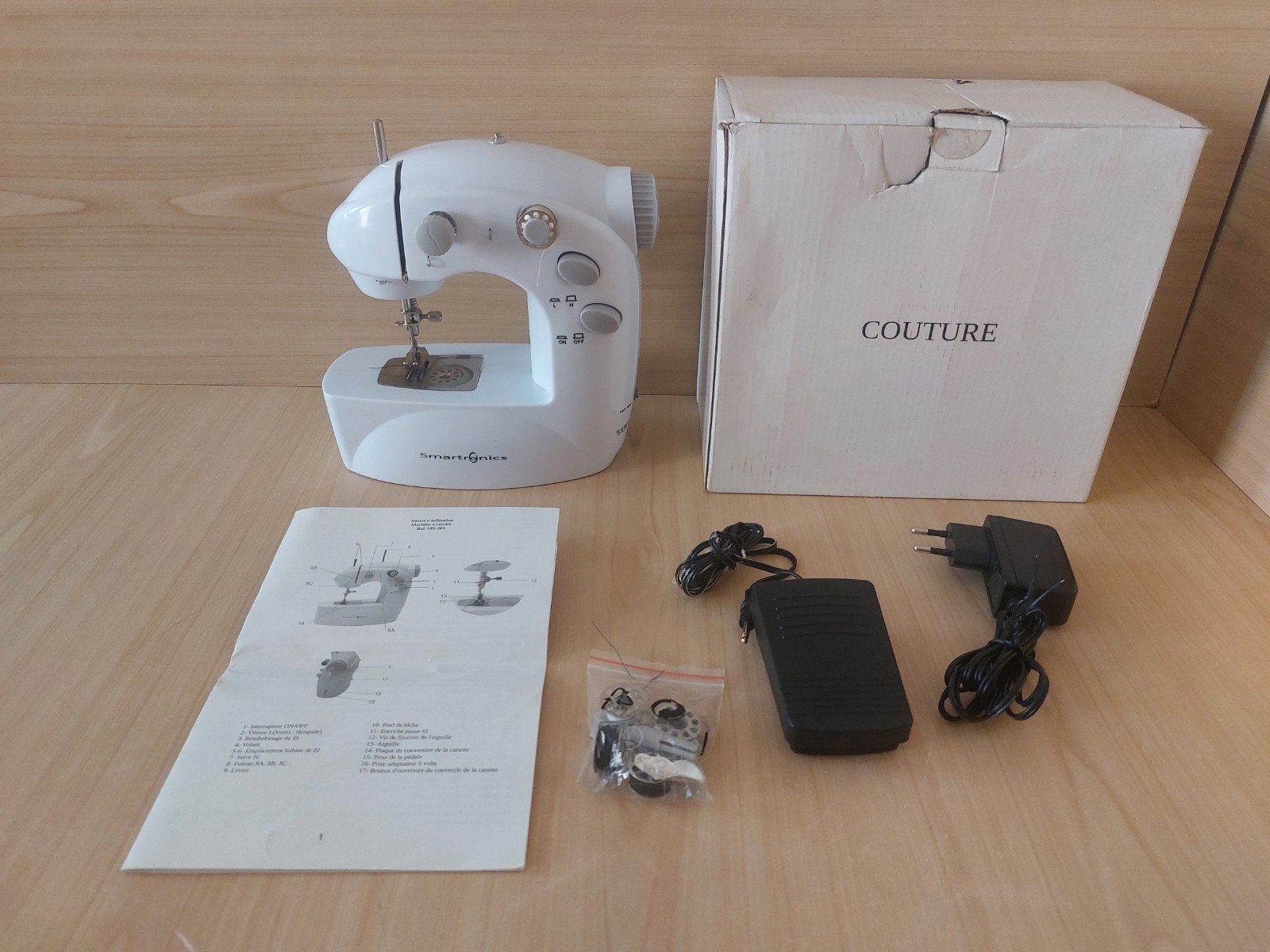 Machine à coudre, Hobby & Loisirs créatifs, Enlèvement, Machine à coudre