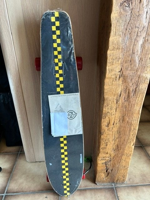longboard NIEUW, Sport en Fitness, Skateboarden, Ophalen of Verzenden, Nieuw, Overige typen, Longboard