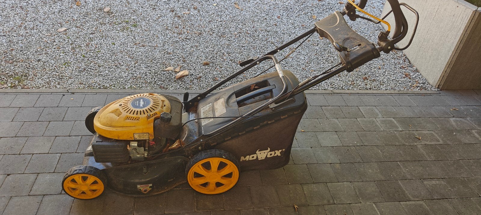 tondeuse Mowox DG600, Ophalen
