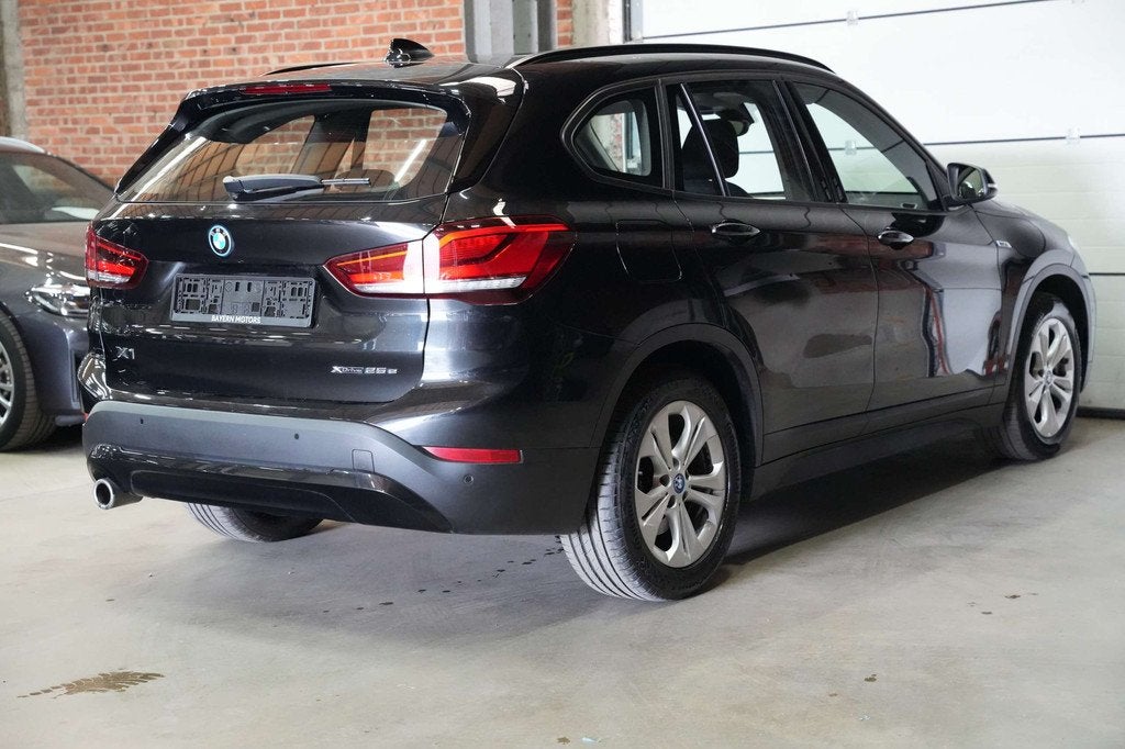 BMW X1 1.5iA xDrive25e Garantie Hybride Plug in Benzine E, Autos, BMW, X1, Achat, Entreprise, Carnet d'entretien