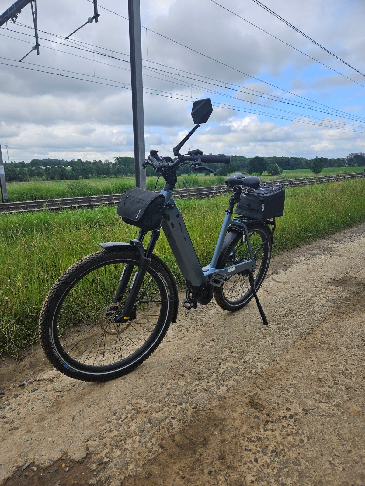 Riese Muller Nevo 4, Fietsen en Brommers, Zo goed als nieuw, 50 km per accu of meer, 55 tot 59 cm, Ophalen