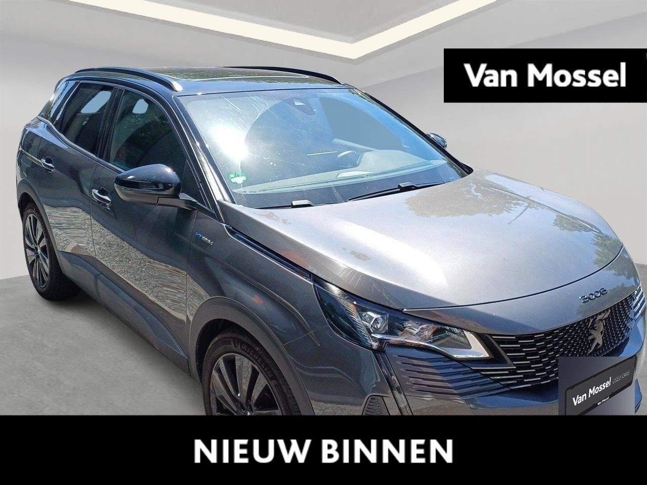 Peugeot 3008 1.6 HYBRID4 300 e-Auto8 GT, 4 cilinders, Plug-in hybride, 5 zetels, SUV of Terreinwagen