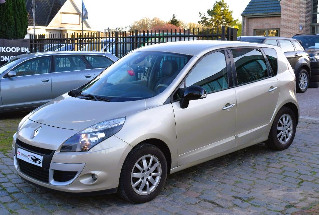 Renault Scenic 1.9dCi/1st Owner/GPS/CAMERA/HISTORY, Auto's, Renault, Bedrijf, Te koop, Scénic, Achteruitrijcamera, Airconditioning