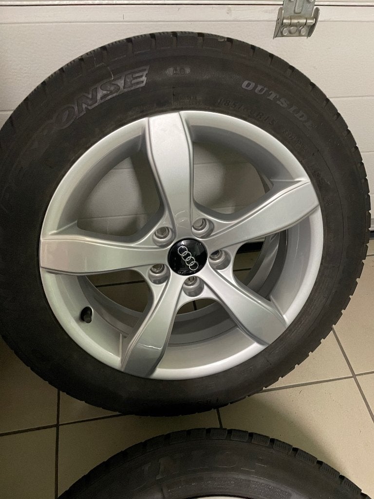 Originele Audi a1 sett winter 6 mm dunlop velgen, Auto-onderdelen, Ophalen, 15 inch, Banden en Velgen, Nieuw