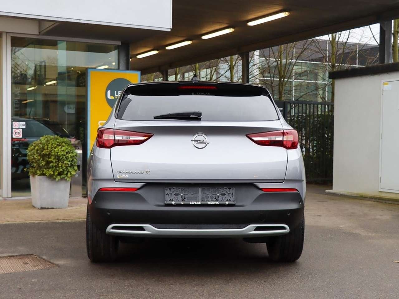 Opel Grandland X INNOVATION 1.2T  AT8 130PK |LED|NAVI|CAMER, Auto's, 118 g/km, 1199 cc, 0 kg, Bedrijf