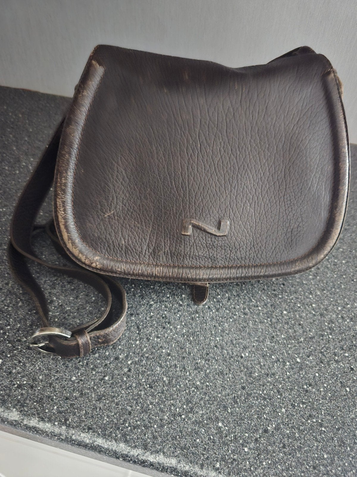 bruine handtas nathan, Handtassen en Accessoires, Ophalen