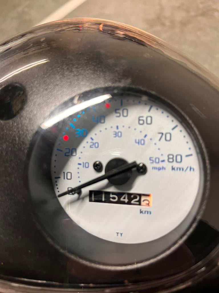 Piaggio zip 50cc a klasse, Fietsen en Brommers, Ophalen, Klasse A (25 km/u), Zo goed als nieuw