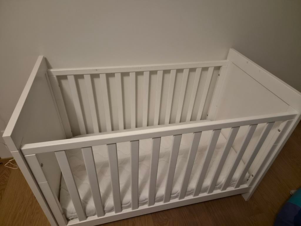 Lit bébé Bopita, matelas inclus, Enlèvement