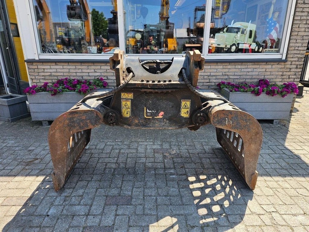Caterpillar Sorteergrijper WE1717, Articles professionnels, Machines & Construction | Pièces